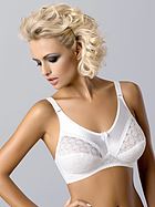 Comfortable full cup bra, lace cups